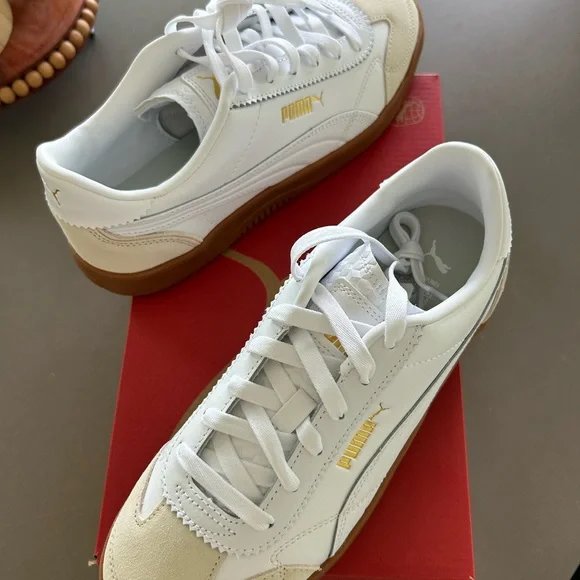Puma White and Tan Sneakers - Picture 2 of 3